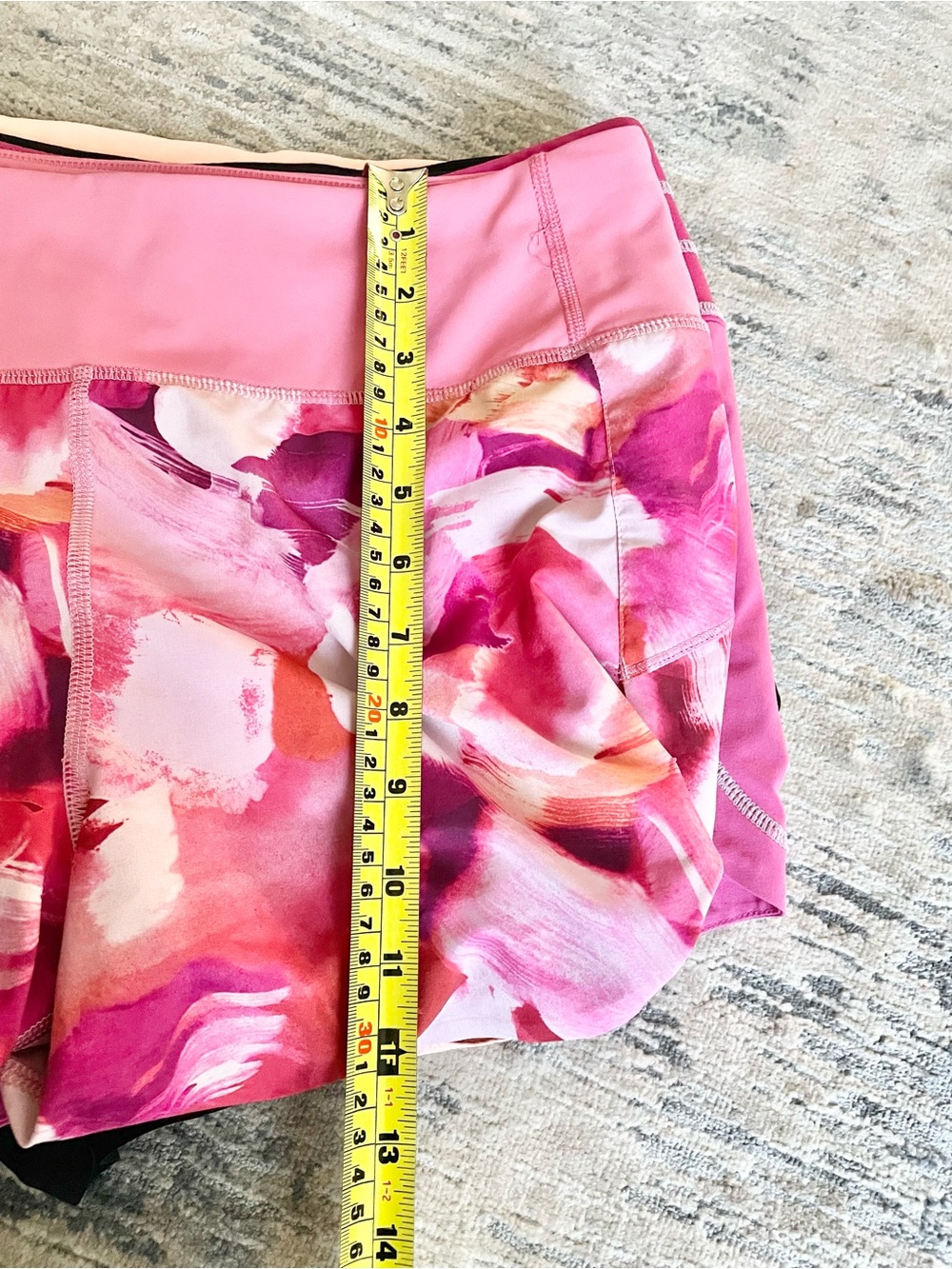 Bundle Of 4 Athleta Run With It Shorts Size M Multiple Colors- EUC - Picture 11 of 11